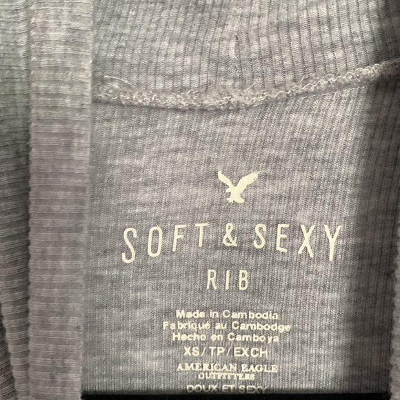 American Eagle Soft and Sexy Rib Turtleneck - Picture 2 of 3